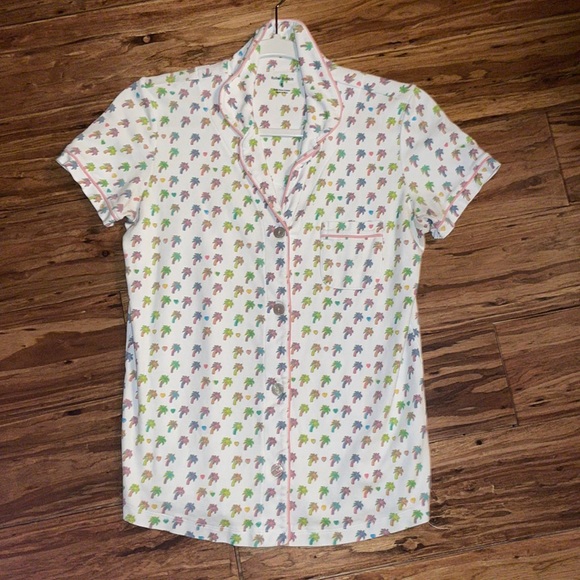 Tops - Roller rabbit pajama shirt